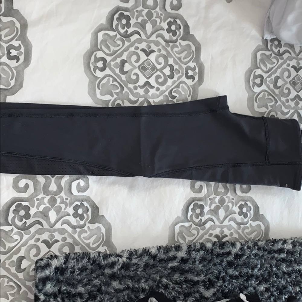 Girls Ivivva legging